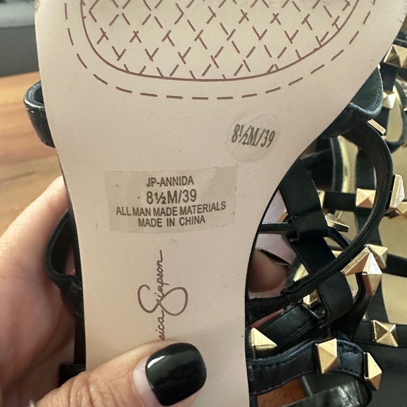 Jessica Simpson Black/Gold Studded Heels- 8 1/2 - Picture 7 of 7